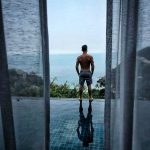 Kerem Bürsin Instagram - "Kendini okyanusta bir damla sanma. Bir damlanın içinde kocaman bir okyanussun." -Mevlana #motivasyon #believeinyou #akış #anywhereeverywhere