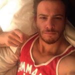 Kerem Bürsin Instagram - Sen...gooood morning...ve have a good good day ;)