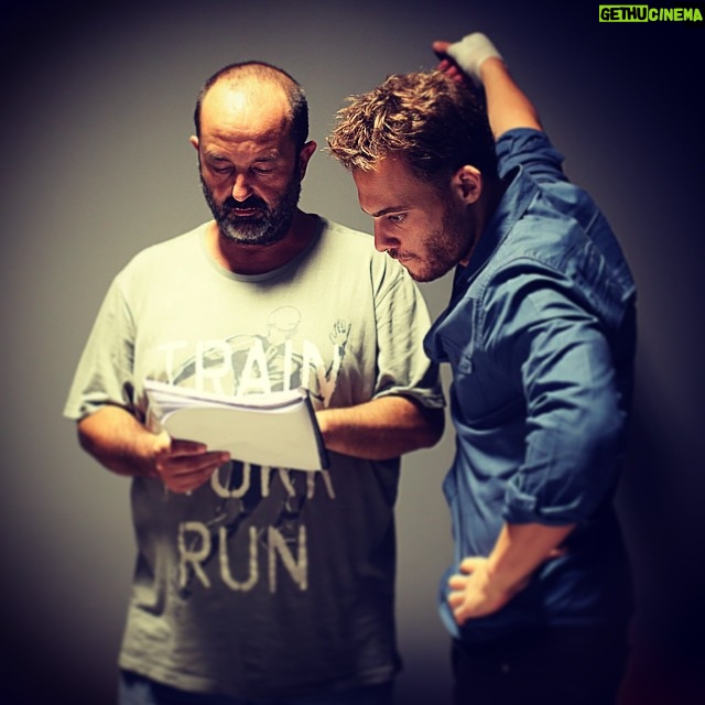 Kerem Bürsin Instagram -