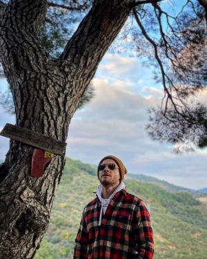 Kerem Bürsin Instagram - 