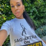 Kerry Washington Instagram – Thinking of all my @sagaftra brothers and sisters with love, admiration, and gratitude as our negotiating committee heads back to the bargaining table today. Sending prayers for fruitful and productive negotiations and for a fair deal! #SAGAftraStrong #Power2Performers 🙏🏾✊🏾