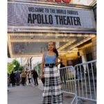 Kerry Washington Instagram - It’s showtime at the Apollo ❤️🌊 #ThickerthanWater #atTheIntersection Harlem