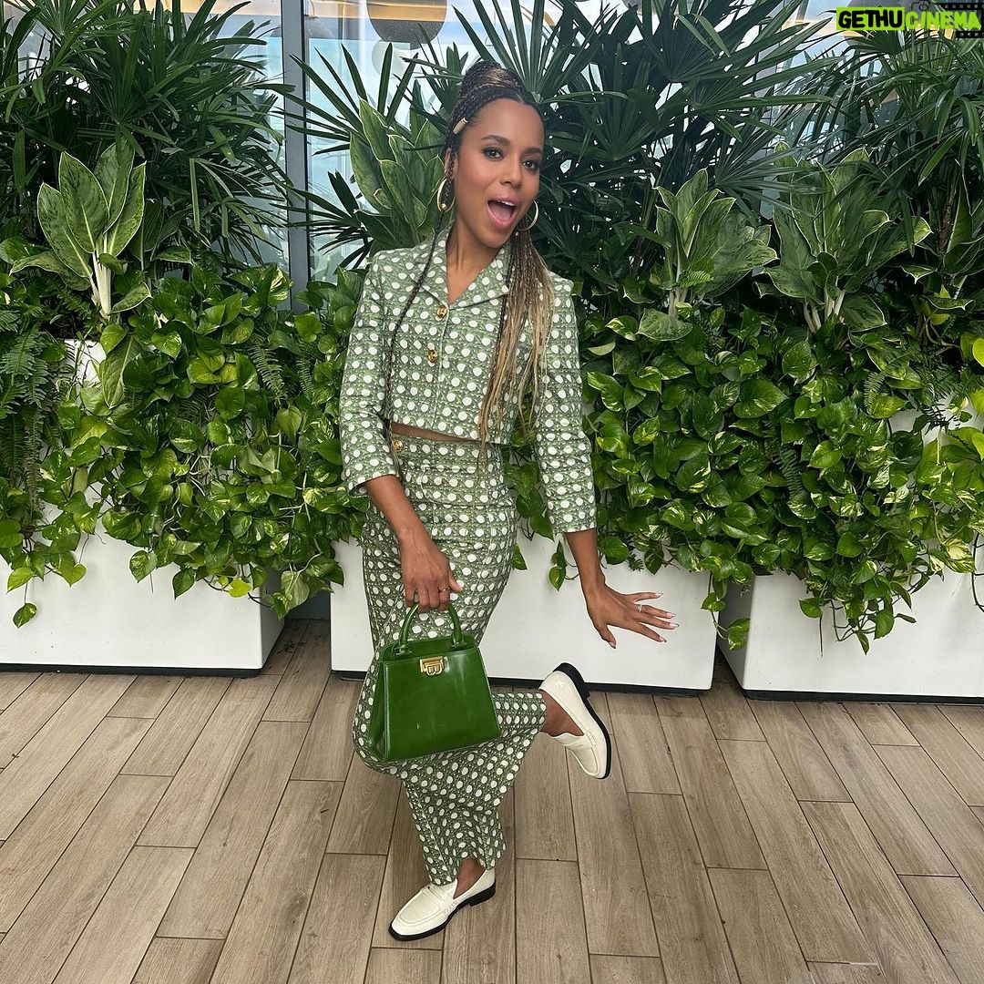 Kerry Washington Instagram - Green light 💚🚦