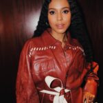 Kerry Washington Instagram – Okay last one. #thickerthanwater drip 💧. Thank you UK 🇬🇧 can’t wait to come back!!! ❤️ England