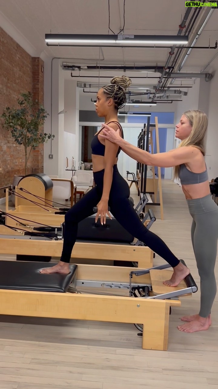 Kerry Washington Instagram - Turning pilates moves into hip-hop grooves with @erikabloomwellness for over a decade! She is the BEST. And good news!! You can work with her too!!! Check out her digital membership options! πͺπΎππΎ