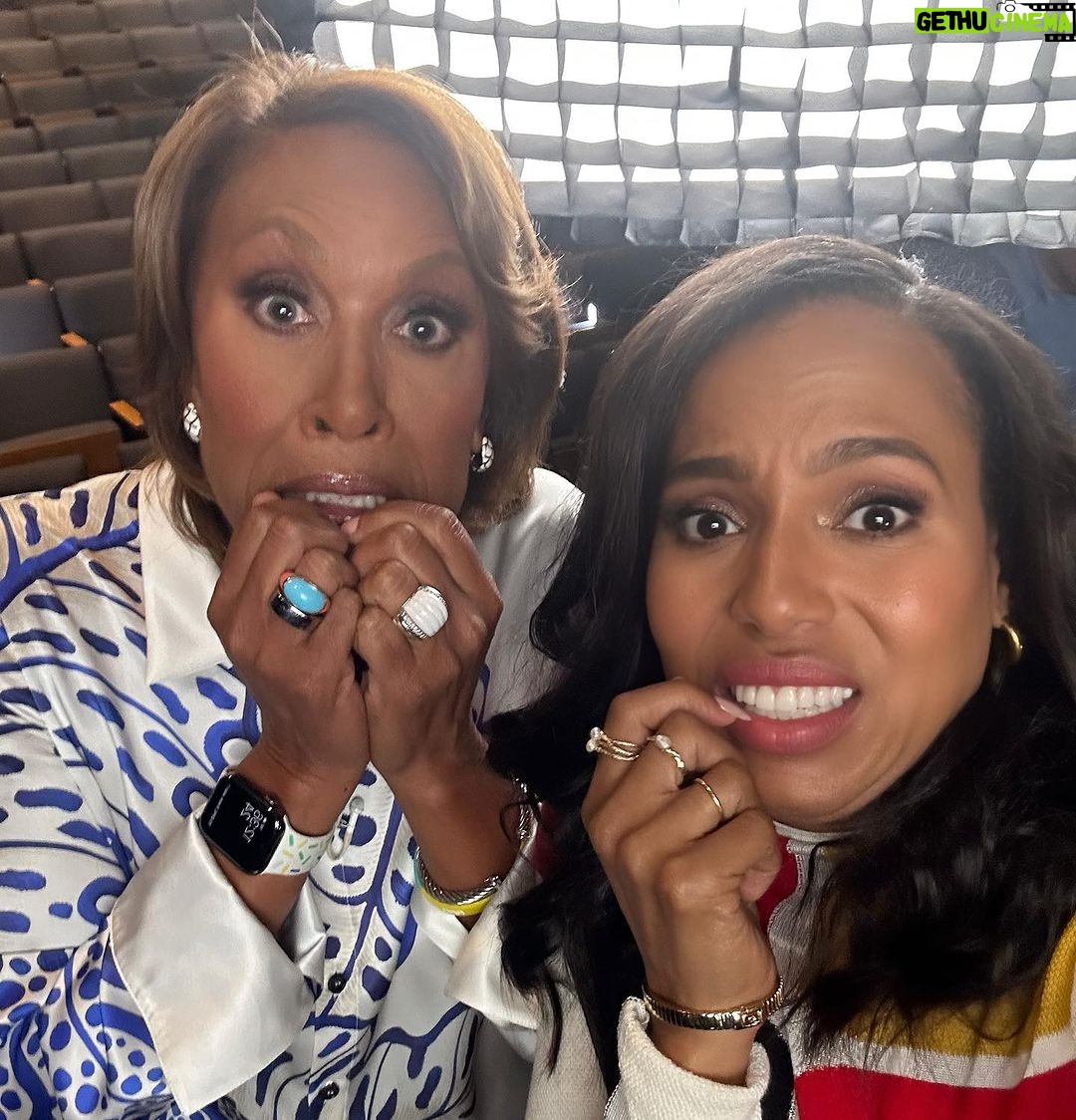 Kerry Washington Instagram - Before + After my interview with @robinrobertsgma. The special airs tonight, I hope you’ll tune in with me. I’ll be watching too since I haven’t seen it yet! 😱#ThickerthanWater comes out on Tuesday, PREORDER now! ♥️🌊 ♥️🌊♥️🌊 ♥️🌊 ♥️🌊