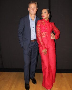 Kerry Washington Instagram - #ThickerthanWater drip 💧 (#Olitz’s Version 😍)