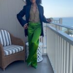 Kerry Washington Instagram - Press by the water for #ThickerthanWater 💚🌊