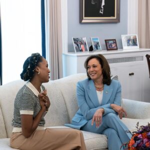 Kerry Washington Instagram - Feels good to be back 😍 Madame @vp ❤️ Thank you for having me and the fam at the White House. We are soooo grateful to you! Xoxo The White House