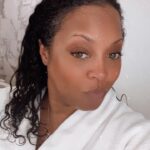 Keshia Knight Pulliam Instagram - Have you smelled the amazing scent of @mielleorganics Oats & Honey Collection? It's soooo good & it's great for my hair. What’s your favorite thing about this collection is?#mielleorganics