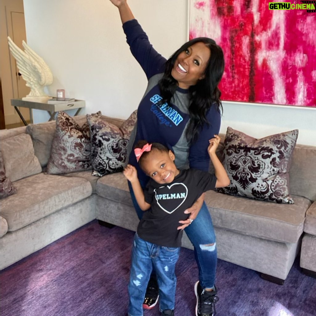 Keshia Knight Pulliam Instagram - Spelman taught me so much about womanhood. I love sharing stories with Ella and hope she chooses Spelman or another HBCU one day. There’s so much history. #WeLoveHBCUs #CartersPartner @carters