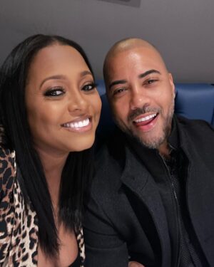 Keshia Knight Pulliam Instagram - Mom & Dad 🥰

#Grateful #MyForeverHotDate #ThanksforthebeatScoob 😜