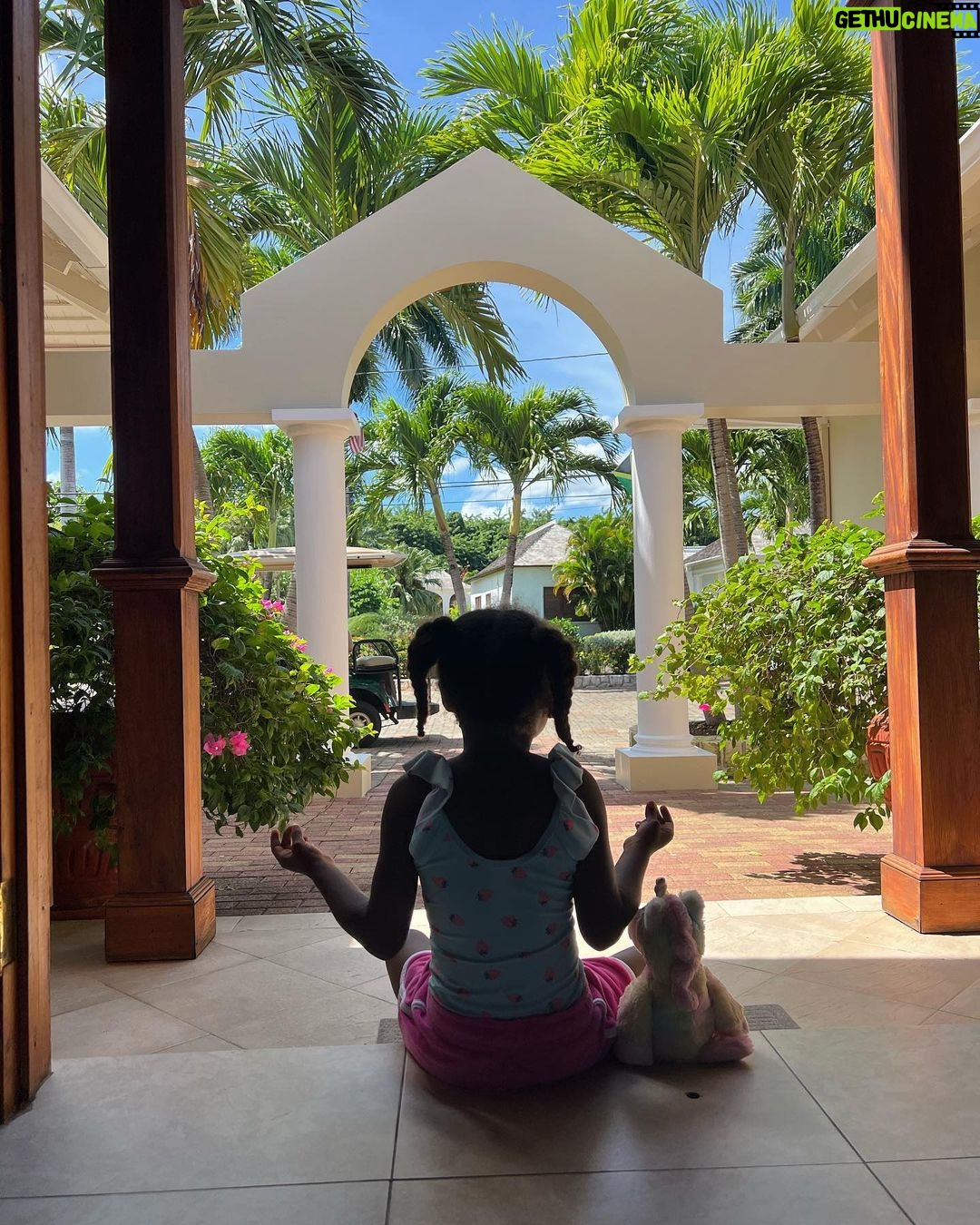 Keshia Knight Pulliam Instagram - Our babies are watching…This made my heart smile. ❤️ Meditation has been an essential part of my daily self care for years. Walking by and seeing Ella meditating with rainbow unicorn just made my day. 🥰 #peace