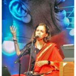 Ketaki Mategaonkar Instagram - An unforgettable solo concert at Bhimsen Joshi Mahotsav, Sangli! Big thanks to the amazing musicians and one of the great harmonium player Milind Kulkarni who made this an unforgettable experience! ☺️💜🌟 #ketakimategaonkar #concertdiaries #singersongwriter