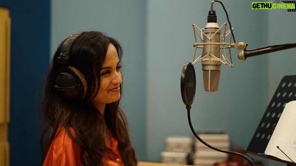 Ketaki Mategaonkar Instagram - Recorded a mesmerizing song at Yashraj Studios, by the brilliant @m.d.saurabh . 🌟 Swipe left for exclusive glimpses of the magical moments during the session. 📸✨ Loved every bit of the challenge in this intricate Ganesh Stuti! 🙌 Shoutout to the amazing @vijaydayal for making it so special. 💜 He understands the singers and makes them very comfortable and takes out the best in them! I always consider him my lucky charm as every song he has mixed and mastered has been loved so so much by the audience and my listeners 🥰. Can’t wait for you all to experience this one! #MusicMagic #RecordingDiaries #NewSongAlert #GaneshStuti #StayTuned #KetakiMategaonkar #explorepage #ketakimategaonkar #marathiactress