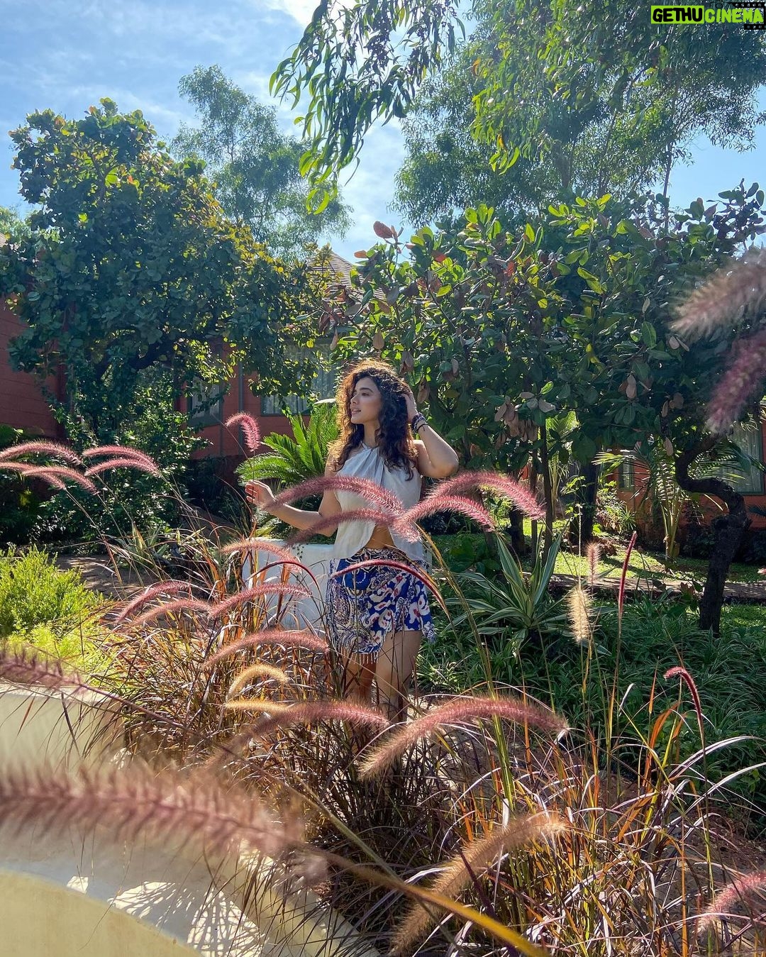 Ketika Sharma Instagram - “The magic isn’t in the big moments, the big events, the big achievements. The true magic of life is in the mundane. In the little moments. The morning hug, the first coffee, the sunrise. It’s the chat with a friend you didn’t expect to run into. It’s the beautiful view out the window and the warm sun on your face. It’s the home-cooked meal made with love, the goodnight text, and the early night snuggled in a warm bed. When you look back on your life it’s these little moments that you’ll be replaying in your memories and longing for more of. It’s these little moments that are the real magic. The real magic is in the everyday.” - LISA BUSCOMB 🙌🏼 Stunning pictures by @shazzalamphotography ✨ Also I’m obsessed with @habitus.goa 🫶 #blessed #gorgeous #mornings #gratitude