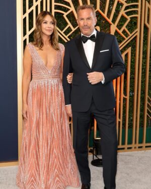 Kevin Costner Instagram - Great night last night! Thanks to the @sagawards for having us.