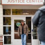 Kevin Costner Instagram - Hope you’ve had a great holiday with the ones you love most. Who’s watching #Yellowstone with the family tonight?
