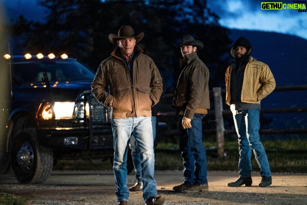 Kevin Costner Instagram - A peek into tonight’s episode. Who’s tuning in? #YellowstoneTV
