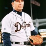 Kevin Costner Instagram - Have loved getting your messages. For Love of the Game seems to be a big favorite for a lot of you! I can’t blame you—it’s one of my favorites too. #TBT Send a message with your favorite of my films or shows—I’d love to know! +1 310-564-0506