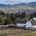 Kevin Costner Instagram - Hard to believe that tomorrow will be the last episode of @yellowstone season 3. These views steal the show.