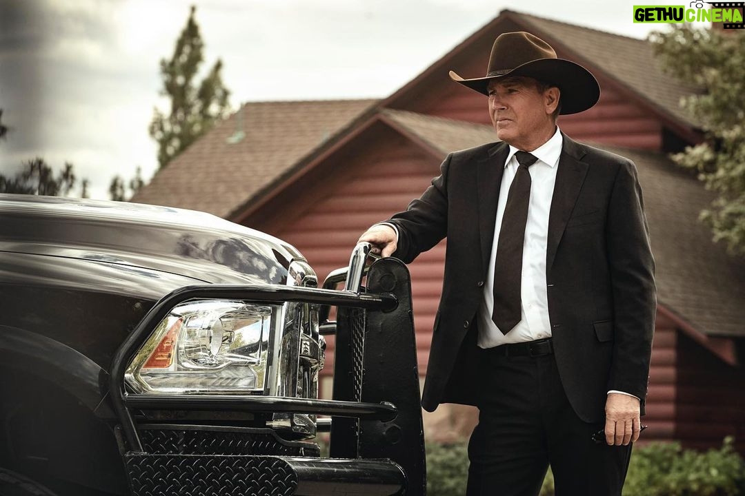 Kevin Costner Instagram - Another episode of @yellowstone tonight at 9/8c on @paramountnetwork. Who’s watching?