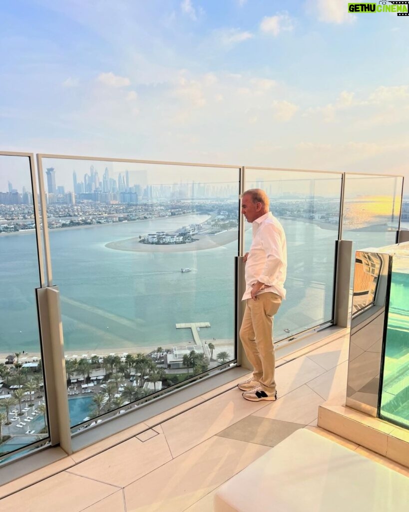 Kevin Costner Instagram - I was blown away by my experience at @atlantistheroyal during my stay in Dubai. Thank you again to all the team members there who made me feel so welcome. Atlantis The Royal