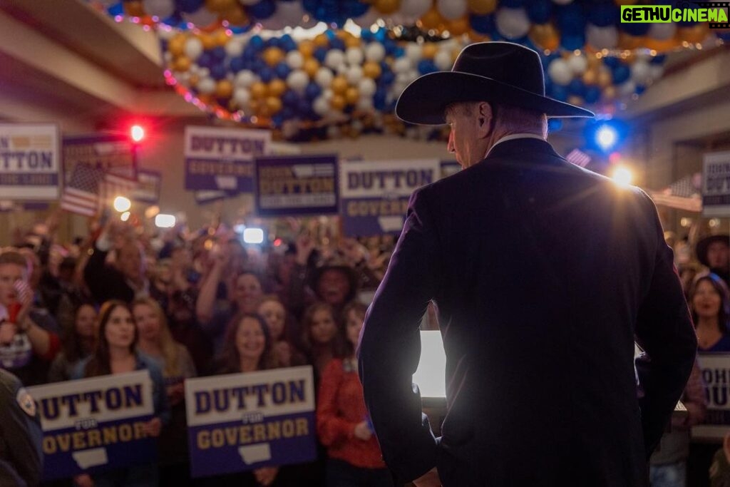 Kevin Costner Instagram - How do y’all feel about #GovernorDutton? Can’t wait to share @yellowstone Season 5 with you. This Sunday on @paramountnetwork.
