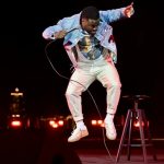 Kevin Hart Instagram – I love my job!!!!! Making the world laugh and loving every minute of it!!!!! Thanks again Qatar 💪🏾 #LiveLoveLaugh #ComedicRockStarShit