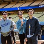 Kevin Jonas Instagram - Just mapping out where the stage will be.. 🤔 Thanks for having us at the game @dodgers!!