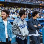 Kevin Jonas Instagram - Just mapping out where the stage will be.. 🤔 Thanks for having us at the game @dodgers!!