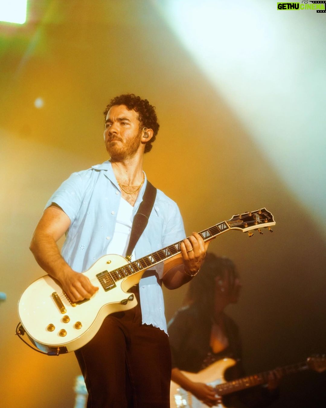 Kevin Jonas Instagram - Back at it Manila, Phillipines