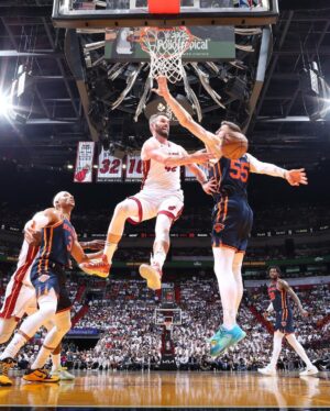 Kevin Love Instagram - 🔂