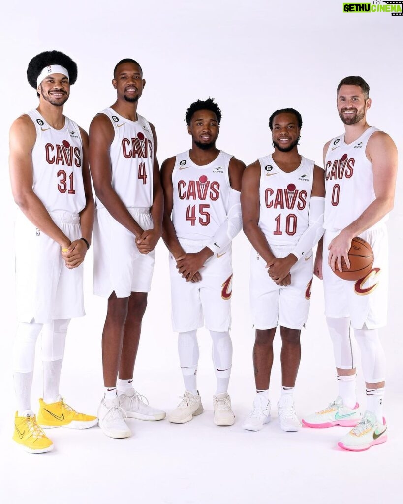 Kevin Love Instagram - 🥶🥶🥶 - Year 15 Cleveland, Ohio