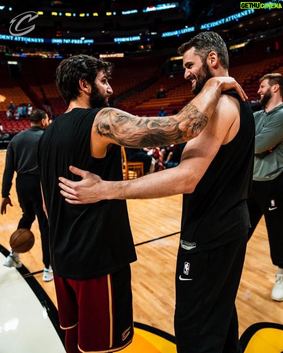 Kevin Love Instagram - The brotherhood will never be broken. So much love for so many @cavs Kaseya Center