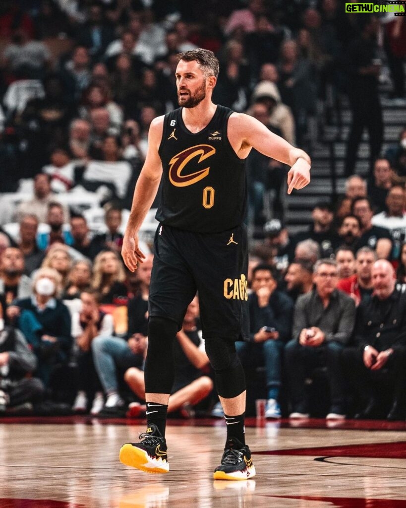 Kevin Love Instagram - A lot to look forward to 🏁 Toronto, Ontario