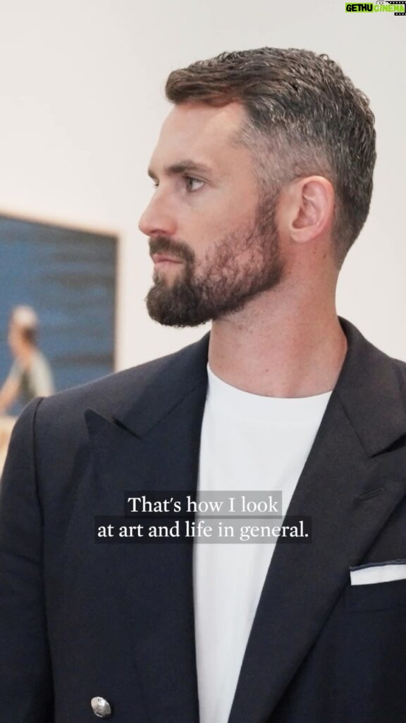 Kevin Love Instagram - Miami Heat star and NBA champion @kevinlove joins Sotheby’s as curator for our latest Contemporary Curated auction at #SothebysNewYork, selecting 8 artworks that personally resonate with his collecting vision. “Art is discovery,” says Love. “I started collecting to fuel my constant pursuit for curiosity and it’s taught me to take things as they come without fear or judgment. The more you learn the more you realize you haven’t scratched the surface.” Mark your calendars for 23 - 27 September to see the Contemporary Curated exhibit in our York Avenue Galleries ahead of the auction on 28 September. Discover more about the sale and see Kevin’s selection via the link in bio. #SothebysContemporary #KevinLove Sotheby's