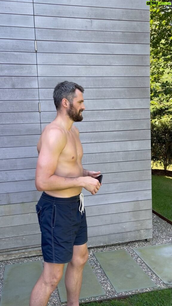 Kevin Love Instagram - Much needed for this Labor Day weekend heat!!! Cold immersion checks many boxes. I asked @renutherapy if they had a cold plunge that would fit someone my size and they intro’d me to their new ‘Aurelius’ tank at the start of the summer. It’s a discipline to get in near freezing water every day. But knowing the benefits keeps me coming back for more. I use it for inflammation + soreness, breath work, and to improve my overall mood. If you’re looking to improve your overall health - get yourself in some COLD water!!! 🥶 New York