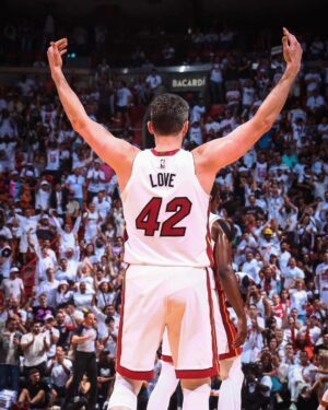 Kevin Love Instagram - 🔂