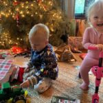Kevin McKidd Instagram - Merry Christmas to one and all from the McKidd homestead! Love and peace to all. May 2021 bring us all back together stronger and wiser. #wearamask #staysafe #peaceandlove #familytime #christmasblessings