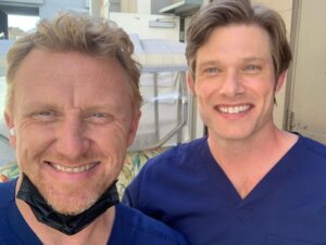 Kevin McKidd Instagram - @greysabc SEASON 18 PREMIERS TONIGHT !! @therealdebbieallen @camillaluddington @realcarmack - we missed you !!