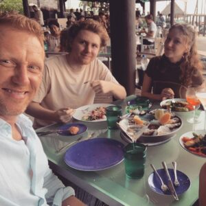 Kevin McKidd Instagram - Thankyou to @fspuntamita for your  AMAZING hospitality, quality of service , food and warm and open vibe and ambience! We miss you and the time we spent with you. Thankyou!!! #puntamita @howelltalentrelations @fspuntamita