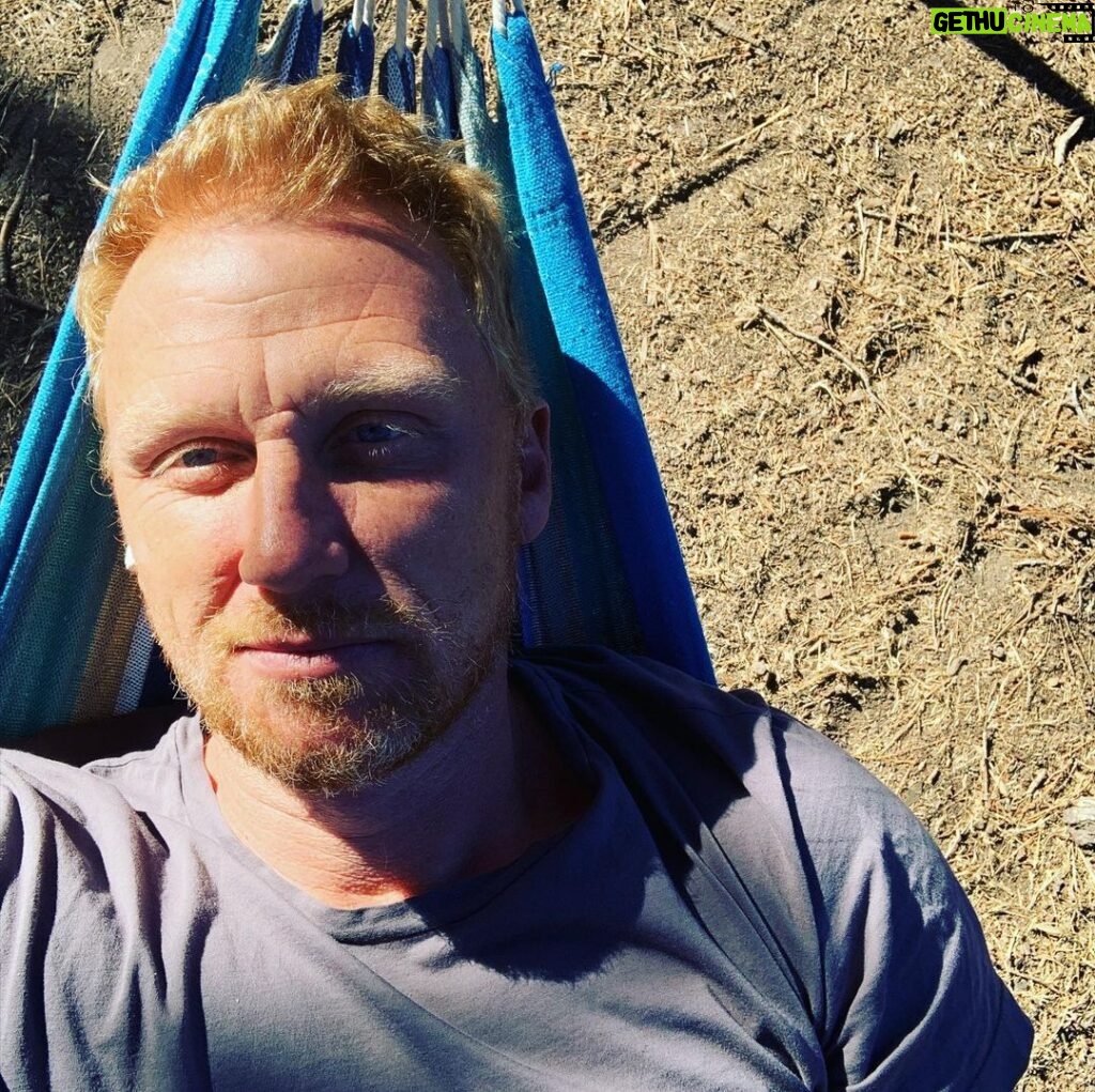 Kevin McKidd Instagram - Hammock - canopy of trees - done- time to breathe! Have a peaceful week everyone x