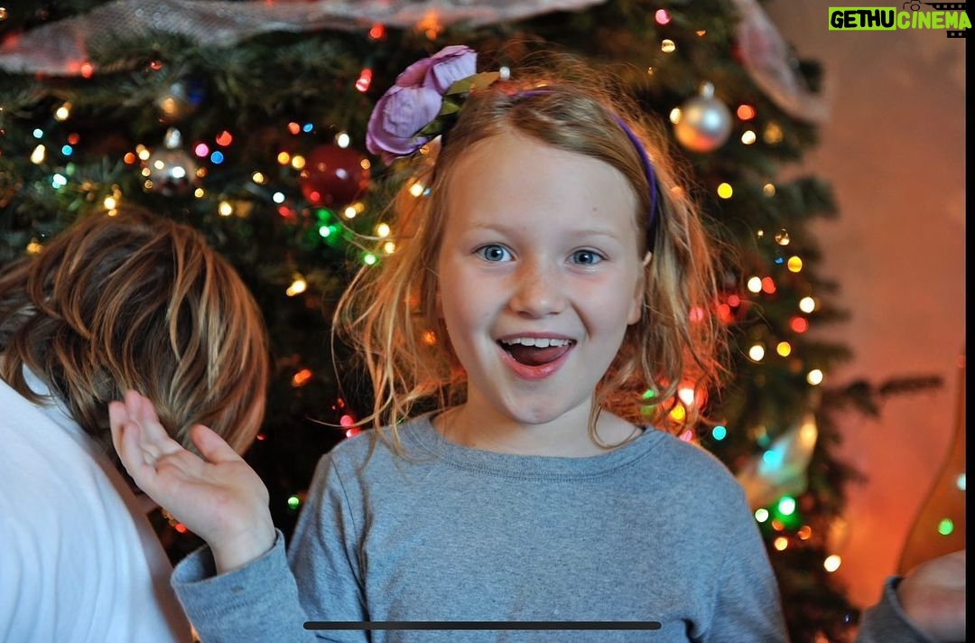 Kevin McKidd - 113.6K Likes - Shoutout to the one, the only, Iona McKidd! 21 today !! I feel so blessed and lucky to have known you since literally day ONEā¦Your amazing spirit, talents , humor, lust for life and wisdom shine through you, my lovely daughter. Continue to thrive, take no prisoners, be you with zero apology ,have no regrets and be kind! Im in your corner, always . HAPPY BIRTHDAY Dad xxxxx