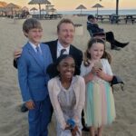 Kevin McKidd Instagram - #bts @greysabc season 17 finale ! Taken by our amazing AD , Marisa!! Good memories and these young actors were awesome on a long a hot wedding day shoot .. thanks guys you all did so great !