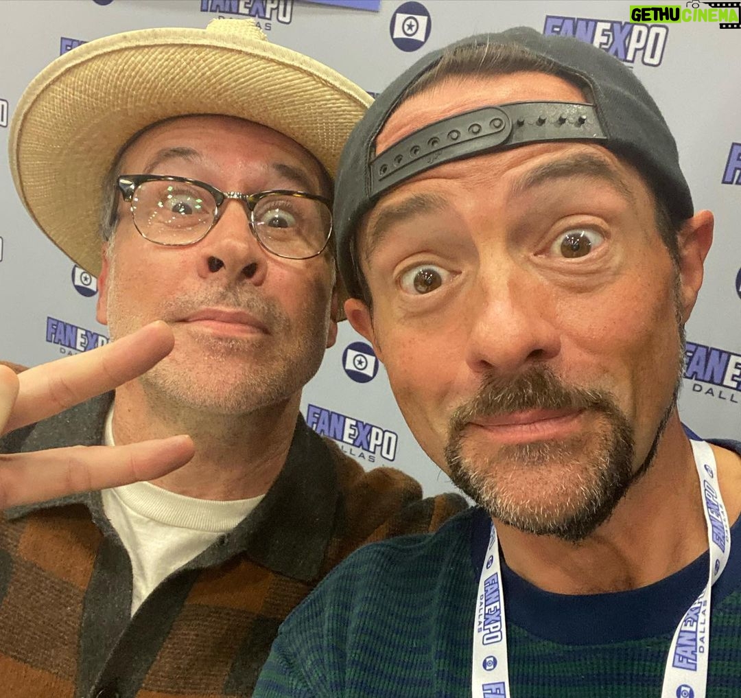 Kevin Smith Instagram - Last weekend I was at @fanexpodallas, where I saw some old friends and met some new ones! 1) The kids from @clerksmovie: #jeffanderson, @rosariodawson, #trevorfehrman & @jayandsilentbob (aka me & @jaymewes). 2) Silent Bob & Buckaroo Banzai: @real_deal_dr_peter_weller & me. 3) Silent Bob & Brodie: @jasonlee & me. 4) Jay, Stingray & Silent Bob: @paulwhausergram from @cobrakaiseries. Paul joined me & Jay for #jayandsilentbobgetold and he was an excellent addition! Hear the show at #thatkevinsmithclub! 5) Darth Maulrats & Silent Bob. 6) An inked fan with #jayandsilentbob on his leg. 7) Silent Bob & Becky: @ahsokaofficial star #rosariodawson. 8) Mallrats Too: me, #jasonlee & #jasonmewes. 9) Me & Silent Bob. 10) #jaymewes drew this dick chart at my signing table to size up me, him, and his newborn son Lucien. Clearly, I’m at a deficit. Does this look like a good time? If you think so, then join me & my friends at @theastronomicon in Livonia #michigan THIS WEEKEND! #KevinSmith #dallasfanexpo #fanexpodallas