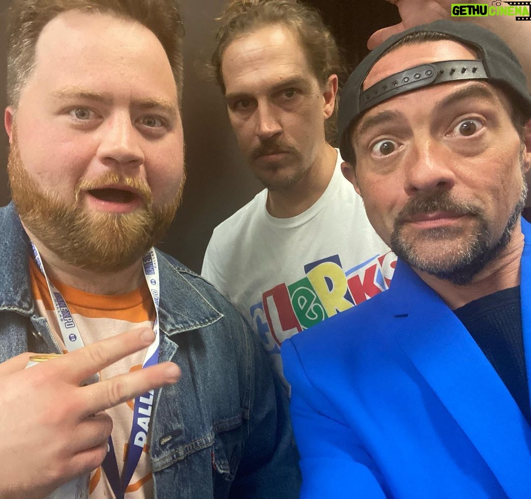 Kevin Smith Instagram - Last weekend I was at @fanexpodallas, where I saw some old friends and met some new ones! 1) The kids from @clerksmovie: #jeffanderson, @rosariodawson, #trevorfehrman & @jayandsilentbob (aka me & @jaymewes). 2) Silent Bob & Buckaroo Banzai: @real_deal_dr_peter_weller & me. 3) Silent Bob & Brodie: @jasonlee & me. 4) Jay, Stingray & Silent Bob: @paulwhausergram from @cobrakaiseries. Paul joined me & Jay for #jayandsilentbobgetold and he was an excellent addition! Hear the show at #thatkevinsmithclub! 5) Darth Maulrats & Silent Bob. 6) An inked fan with #jayandsilentbob on his leg. 7) Silent Bob & Becky: @ahsokaofficial star #rosariodawson. 8) Mallrats Too: me, #jasonlee & #jasonmewes. 9) Me & Silent Bob. 10) #jaymewes drew this dick chart at my signing table to size up me, him, and his newborn son Lucien. Clearly, I’m at a deficit. Does this look like a good time? If you think so, then join me & my friends at @theastronomicon in Livonia #michigan THIS WEEKEND! #KevinSmith #dallasfanexpo #fanexpodallas