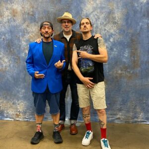 Kevin Smith Instagram - MALLRATS AT SEA! @jaymewes and I are thrilled to announce that @jasonlee and @ethansuplee and @soulasylumofficial will be joining us on the high seas when #CruiseAskew sets sail from Miami to the Bahamas, February 23rd to the 26th! The addition of Lee and Suplee makes this a massive #askewniverse event and so I’m gonna try to schedule a script-reading of #twilightofthemallrats during our oceanic adventure! Don’t miss the boat on this once-in-a-lifetime trip down memory lane! Cabins are available for just $100 down per person through June 22, so book now at the link in my bio above! #KevinSmith #jasonlee #jasonmewes #ethansuplee #soulasylum