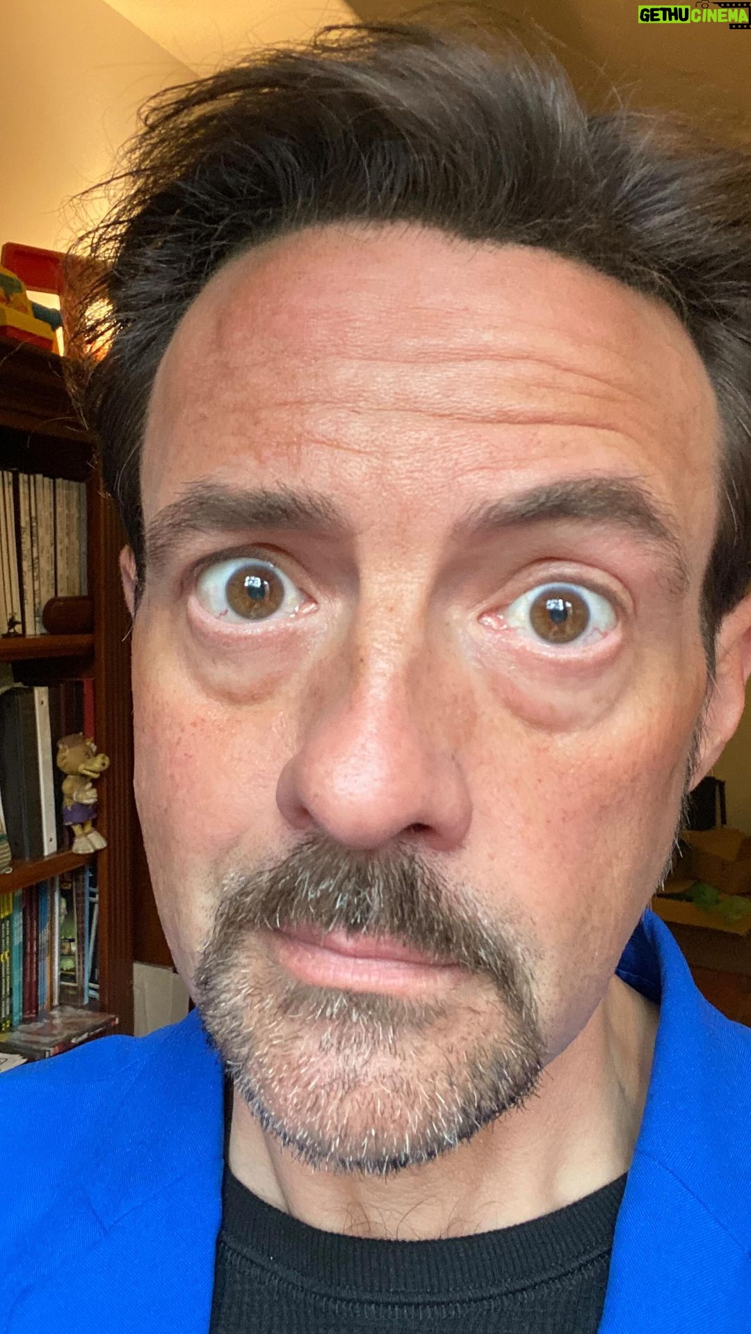 Kevin Smith Instagram - TONIGHT! If you want to view paradise, simply go to my @youtube at 8pst / 11est and watch me & @marcbernardin cover all the everlasting gobstoppers of pop culture (including the Best of 2023) on the final FAT MAN BEYOND of the year, broadcast live from the @scumandvillainycantina! I might even mark the occasion by going hat-free! Jeff’s Kiss! #KevinSmith