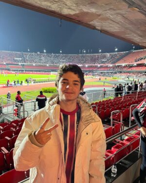 Kevin Vechiatto Instagram - ansioso para assistir a semi no estádio
